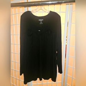 Torrid super soft long sleeve knit shirt.